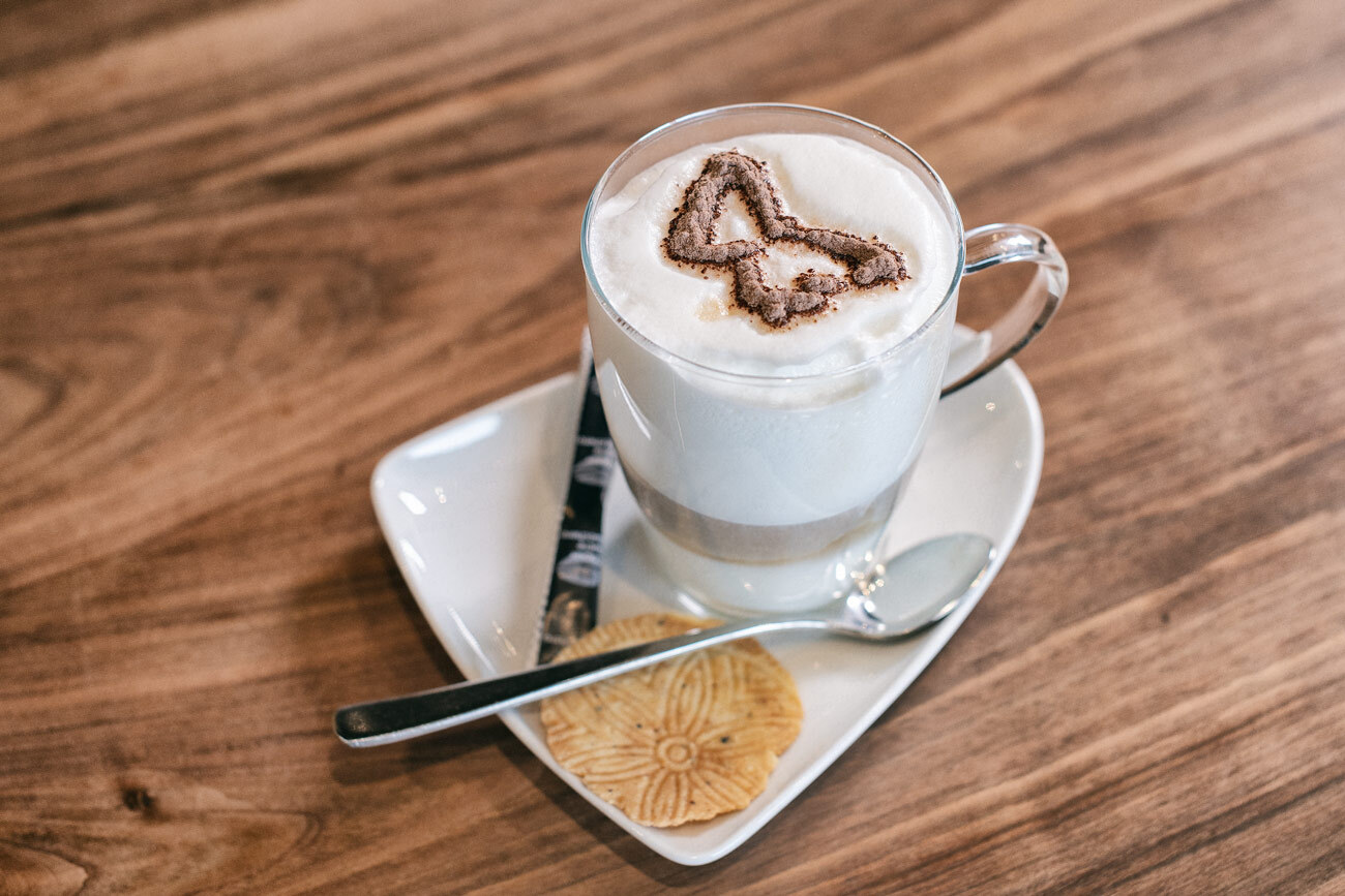 Kaffee und Kuchen zum zvieri